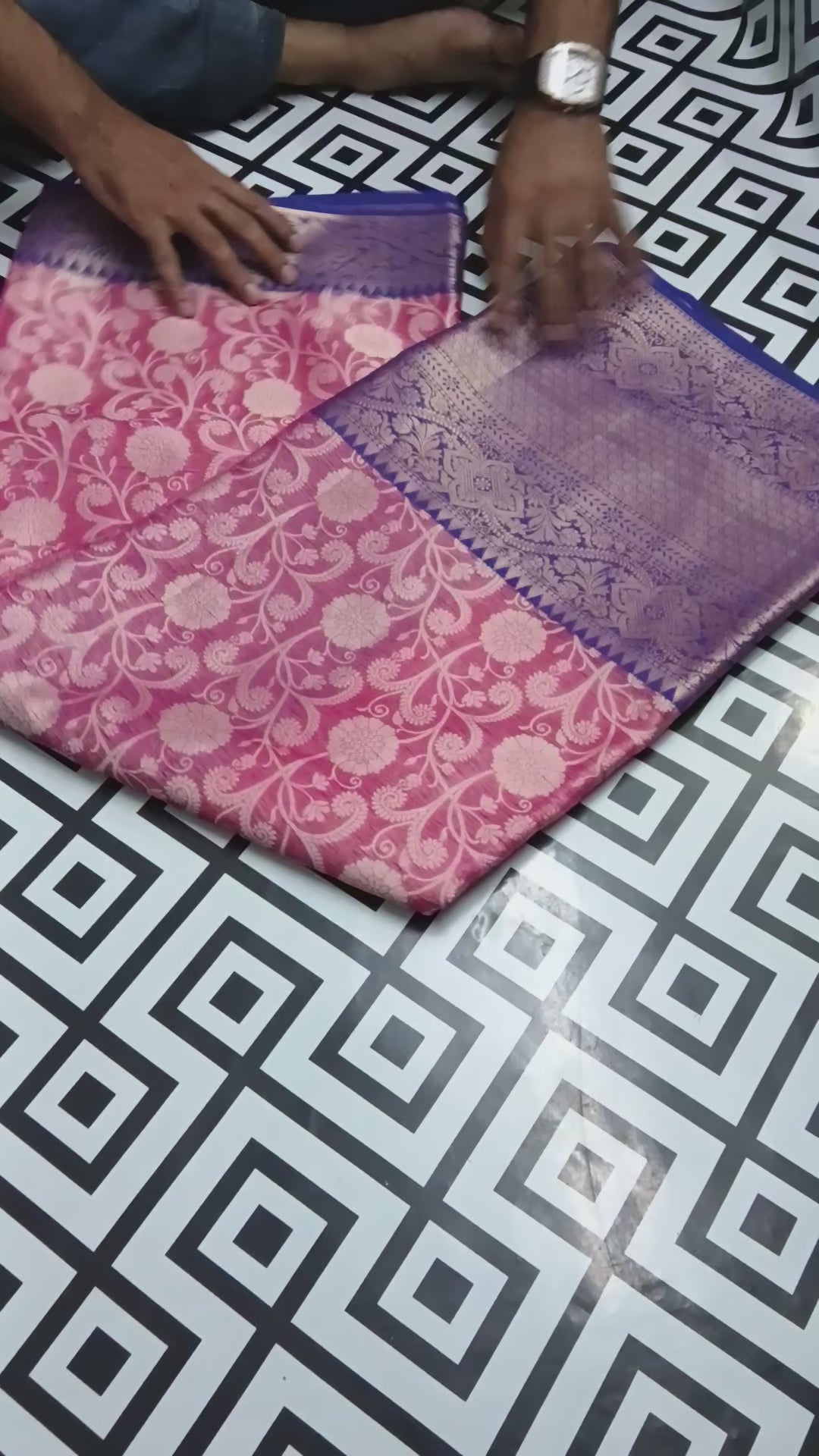 Pink Kanjivaram Warm Silk Saree with Royal Blue Zari Border